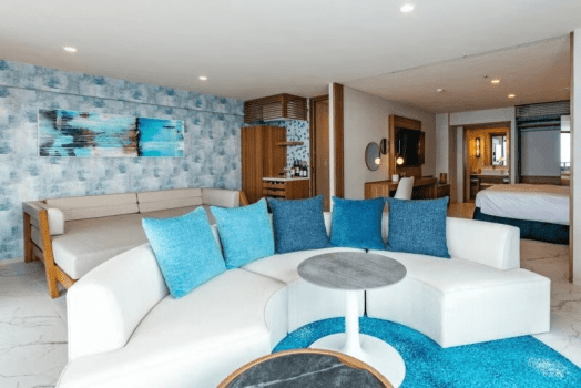 【クラブラウンジ付】【早特75】全室プライベートプール・屋外ジェットバス付きPOOL SUITE（お部屋のみ）