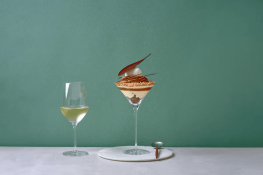 「ソと菓」でいただくパフェとワンドリンク付き