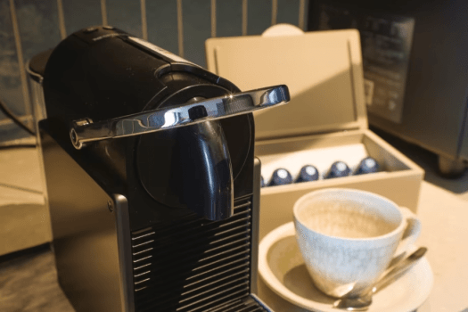 08_お部屋でゆっくりコーヒーもお楽しみいただけます 08_お部屋でゆっくりコーヒーもお楽しみいただけます