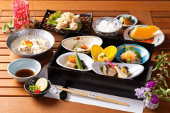 【1泊2食・選べる2種の会席コース】大分県産/冠地鶏などの地産地消にこだわったグルメを”少しずつ”楽しめるお部屋食会席プラン~『四季彩銀ノ塔』監修~ 【1泊2食・選べる2種の会席コース】大分県産/冠地鶏などの地産地消にこだわったグルメを”少しずつ”楽しめるお部屋食会席プラン~『四季彩銀ノ塔』監修~