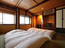 Yukinuta <Japanese room> Japanese room, Bedroom , Toilet, Wash basin, 5 people, Not available for children, Non-smoking. Yukinuta <Japanese room> Japanese room, Bedroom , Toilet, Wash basin, 5 people, Not available for children, Non-smoking.