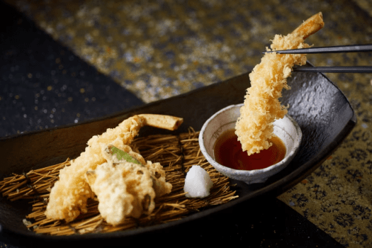 【厳選・冬の活松葉ガニ料理：少量美味（1匹）】『一匹の活を厳選し、繊細を味わう／香住港で仕入れる冬の蟹』