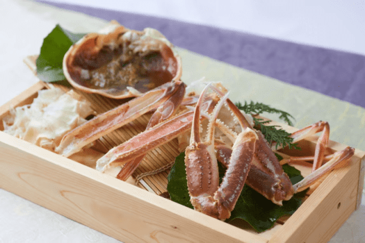 【厳選・冬の活松葉ガニ料理：少量美味（1匹）】『一匹の活を厳選し、繊細を味わう／香住港で仕入れる冬の蟹』