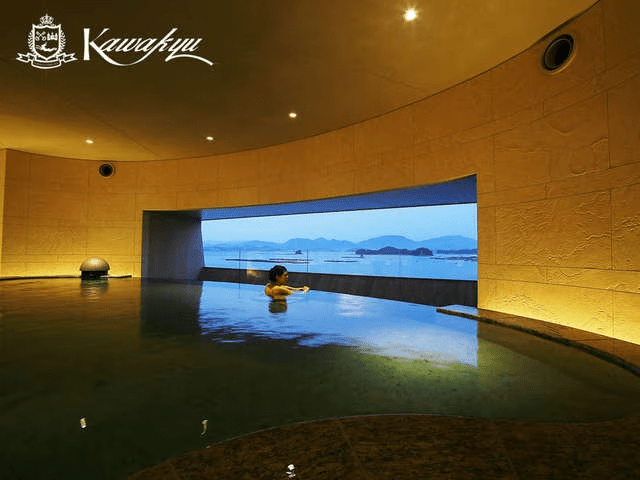 温泉サロン「ROYAL SPA」