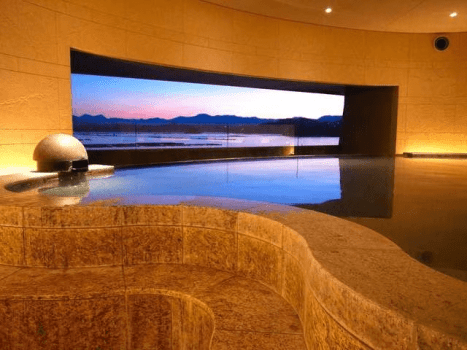 温泉サロン「ROYAL SPA」