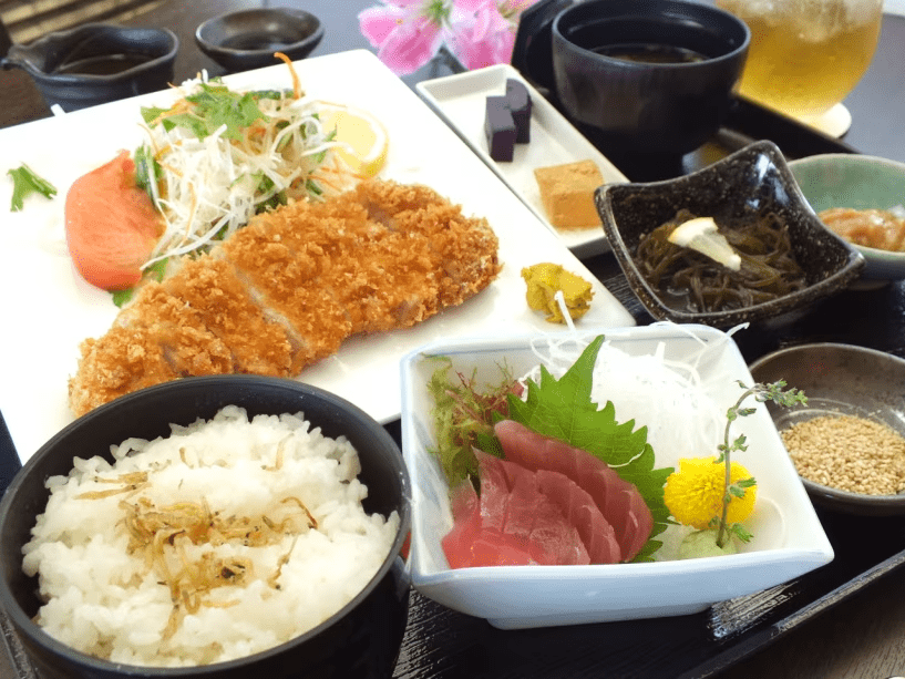 アグー豚のロースカツ定食