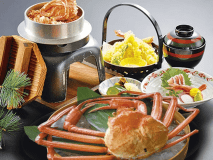 紅ずわい丸ごと蟹1杯付に特製せいこ釜飯も! 紅ずわい丸ごと蟹1杯付に特製せいこ釜飯も!