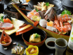 地元厳選食材を越前漆器でご堪能！舟盛り&times;鮑&times;若狭牛と朝どれ海鮮尽くし〇特選味彩