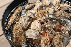 【冬季限定★焼き牡蠣食べ放題100分｜午前の部】たっぷり楽しむ牡蠣三昧！京都の森で冬の味覚を食べ尽くそう
