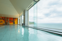 大浴場からは陸奥湾を一望