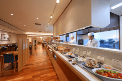 Dining『海つ路』出来立てを提供いたしております。