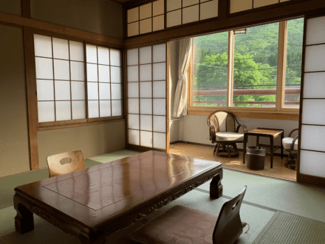 【和室8畳／バスなし・トイレ洗面付】広縁付きのコンパクトな和室のお部屋です