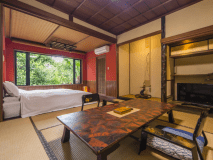 本館「月」居間