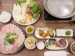 ビタミンたっぷり♪上質な黒豚ロースとバラ肉をご用意！当館自慢のしゃぶしゃぶをご堪能ください。