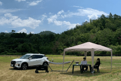 【京都・烟河（けぶりかわ）】敷地内に「Satoyama-Glampark」がOPEN！
広々とした自然の中でゆったりするもよし、アクティブに活動するのにも最適です♪