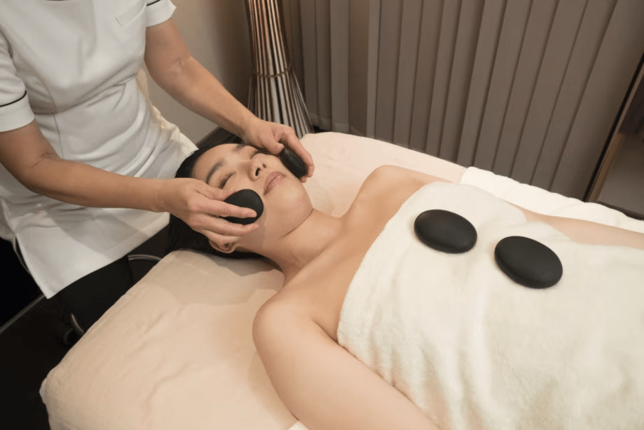 【SPA1名分付】《味覚》格別な余白に身を委ねる。上質なホットストーンボディ60分　―美食オールインクルーシブ―