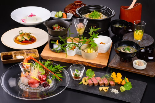 【熊野俱楽部】2025年夏　御食国会席
