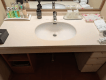 In the West Wing guest rooms, the bath, washbasin, and toilet are all separated for added comfort.