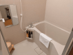 In the West Wing guest rooms, the bath, washbasin, and toilet are all separated for added comfort.