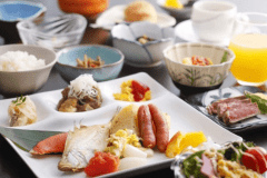朝食