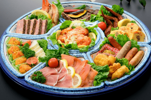 オードブル楓　7,700円（税込）