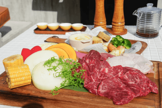【絶景&times;チーズ】チーズフォンデュも楽しめる贅沢ランチBBQ（1泊1食付）