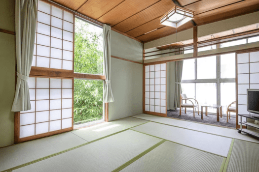 旧館和室（山側）