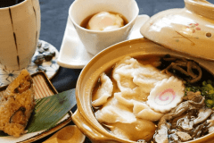 【1泊朝食付】『湯畑』まで徒歩0分!群馬郷土料理「すいとん」に舌鼓◇源泉かけ流しの温泉を満喫♪ 【1泊朝食付】『湯畑』まで徒歩0分!群馬郷土料理「すいとん」に舌鼓◇源泉かけ流しの温泉を満喫♪
