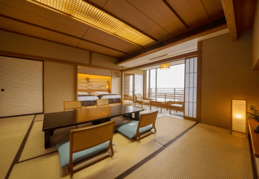 ■ホテル花水木本館　和洋室■
和室12.5畳＋洋室14㎡のお部屋です