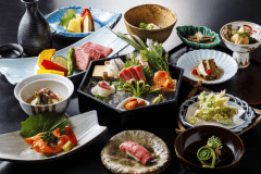 《1泊2食付》「選べる3つの至高会席」大人だけのひととき、贅沢な " 三献のおもてなし " 宿泊プラン 《1泊2食付》「選べる3つの至高会席」大人だけのひととき、贅沢な " 三献のおもてなし " 宿泊プラン