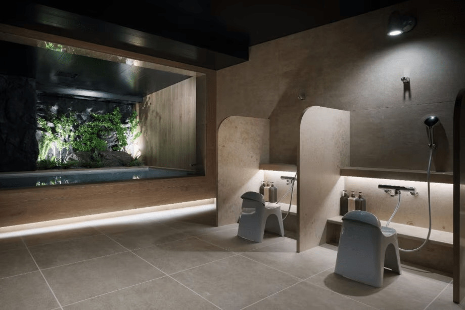 Large public bath(men's bath)