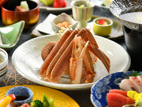 野菜にも旨みがしみ込む蟹すき鍋