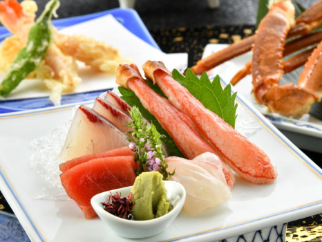 蟹刺しと鮮魚のお造り