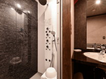 【シモンズセミダブルベッド付/和室】湖を眺める和室＜シャワー付・禁煙＞