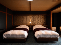 【シモンズセミダブルベッド付/洋室】湖を眺める洋室＜シャワー付・禁煙＞