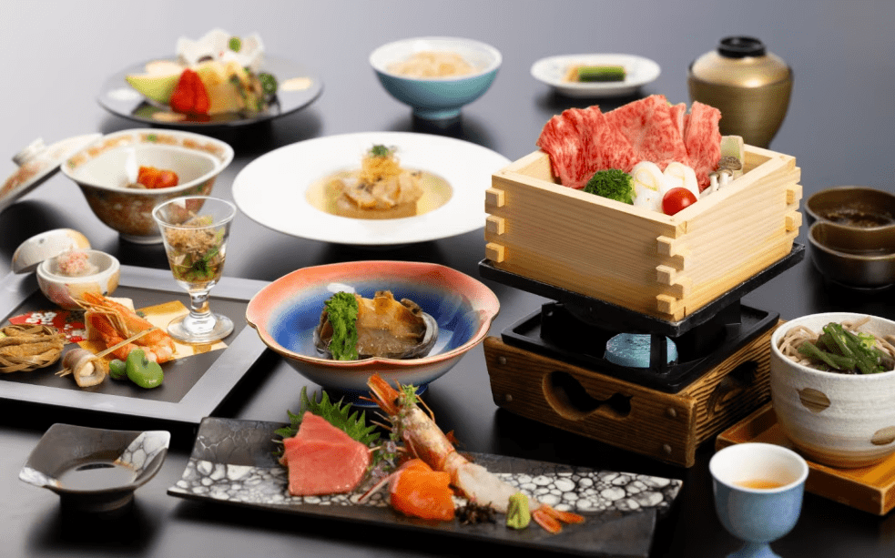 【春の味覚膳～雅～】信州牛と彩やさいの蒸篭蒸しと鮑の柔らか煮・美味餡