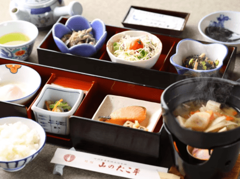 安曇野産コシヒカリを味わう和朝食