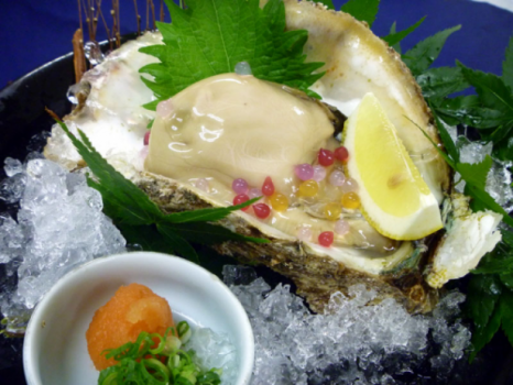 【岩牡蠣】夏の１番人気の別注メニュー！クリーミーで深い味わいをお楽しみ下さい♪栄養も豊富