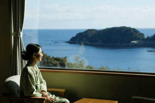 お部屋でゆったり海の風景