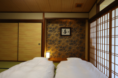 【温泉】ファミリー露天風呂付客室（１２畳和室／開閉式露天／角部屋／４F）