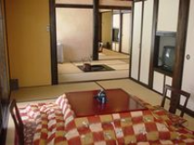 はなれBタイプ
(10帖+炉+6帖) はなれBタイプ
(10帖+炉+6帖)