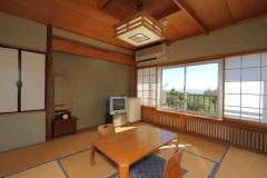 客室一例（和室）