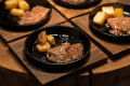夕食一例【ステーキ】