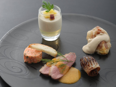 当館料理顧問の「熊谷喜八ムッシュー」自ら手掛ける秋の特別料理（※画像はイメージです）