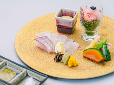 鮮魚薄造り　甘海老キャビア