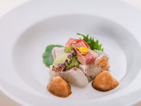 朝採れ鮮魚炙りと春野菜