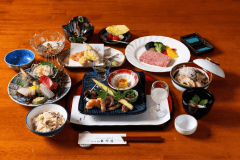 【1日1組限定＜極＞プラン】【個室会食場確約】旬の移ろいを味わうオリジナル極みメニュをご用意