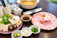 【しゃぶしゃぶ食べ放題　1泊2食】至高の甘み、とろける食感「アグー豚」沖縄しゃぶしゃぶ