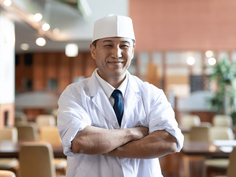 【とやま食の匠「創作の匠部門」監修】清水料理長　食の王国富山の食材を活かした料理がお客様に好評です