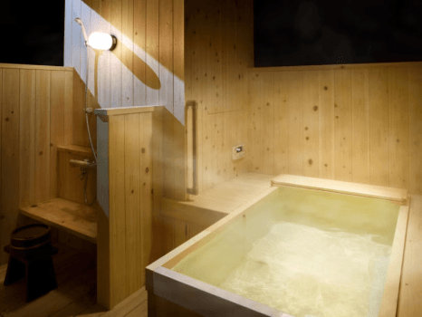 【露天風呂付客室】露天風呂タイプは陶器、磁器、檜の３種ございます（選択不可）